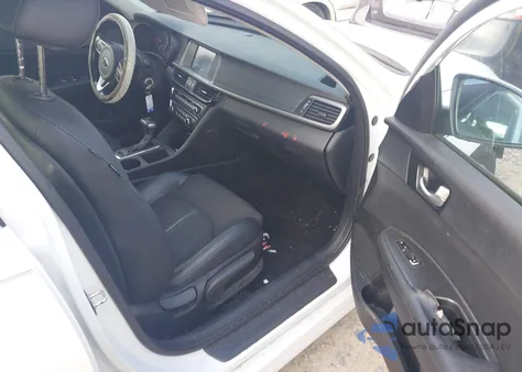 2018 Kia Optima S из США, поврежденный, VIN 5XXGT4L31JG247773